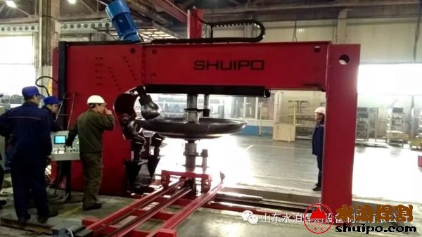 JSC "Plant GRAZ"旋壓現(xiàn)場 JSC "Plant GRAZ"旋壓現(xiàn)場