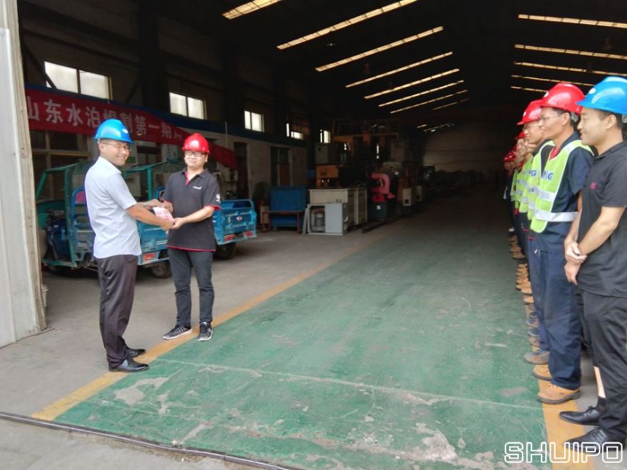 后服務部孫長磊，在ABB機器人培訓考試中榮獲第一名